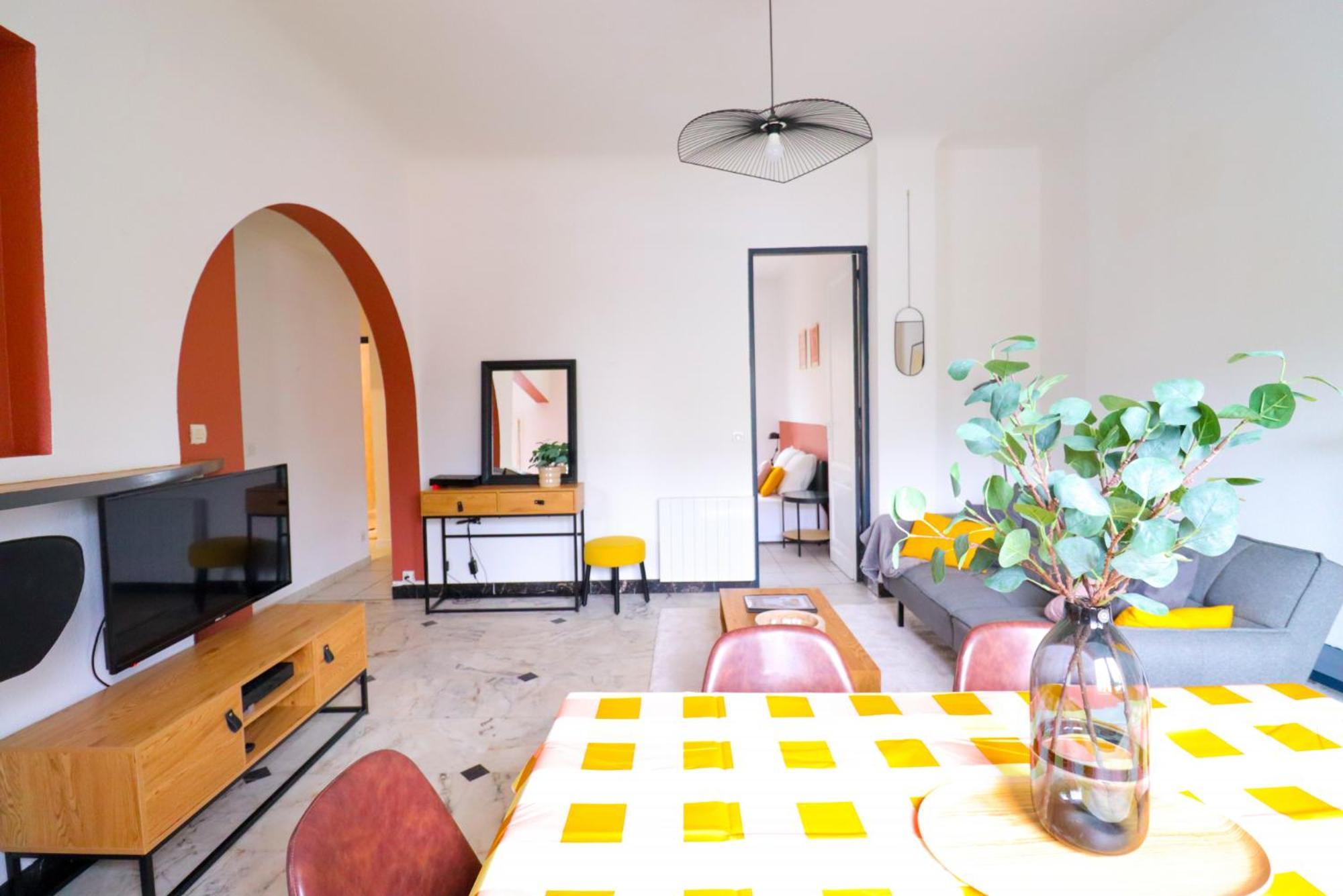 Le Spazioso - T3 Arcachon Avec Terrasse Privative Luaran gambar