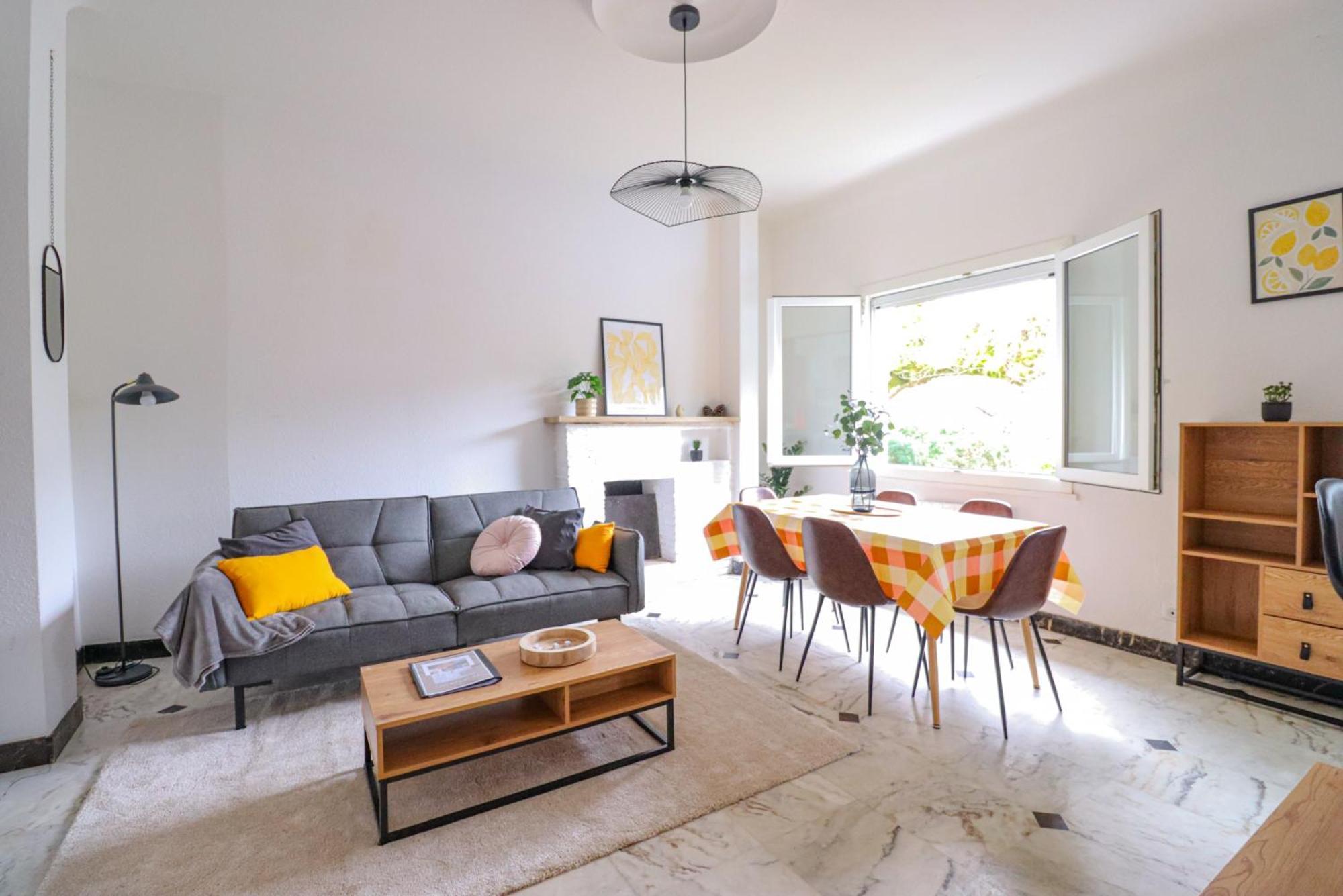 Le Spazioso - T3 Arcachon Avec Terrasse Privative Luaran gambar